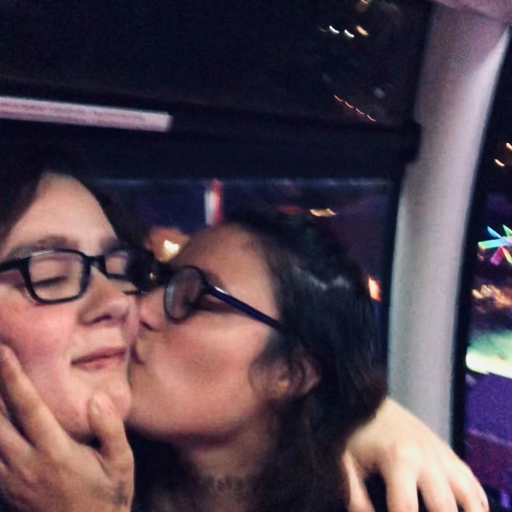 Meet your Posher, Selena